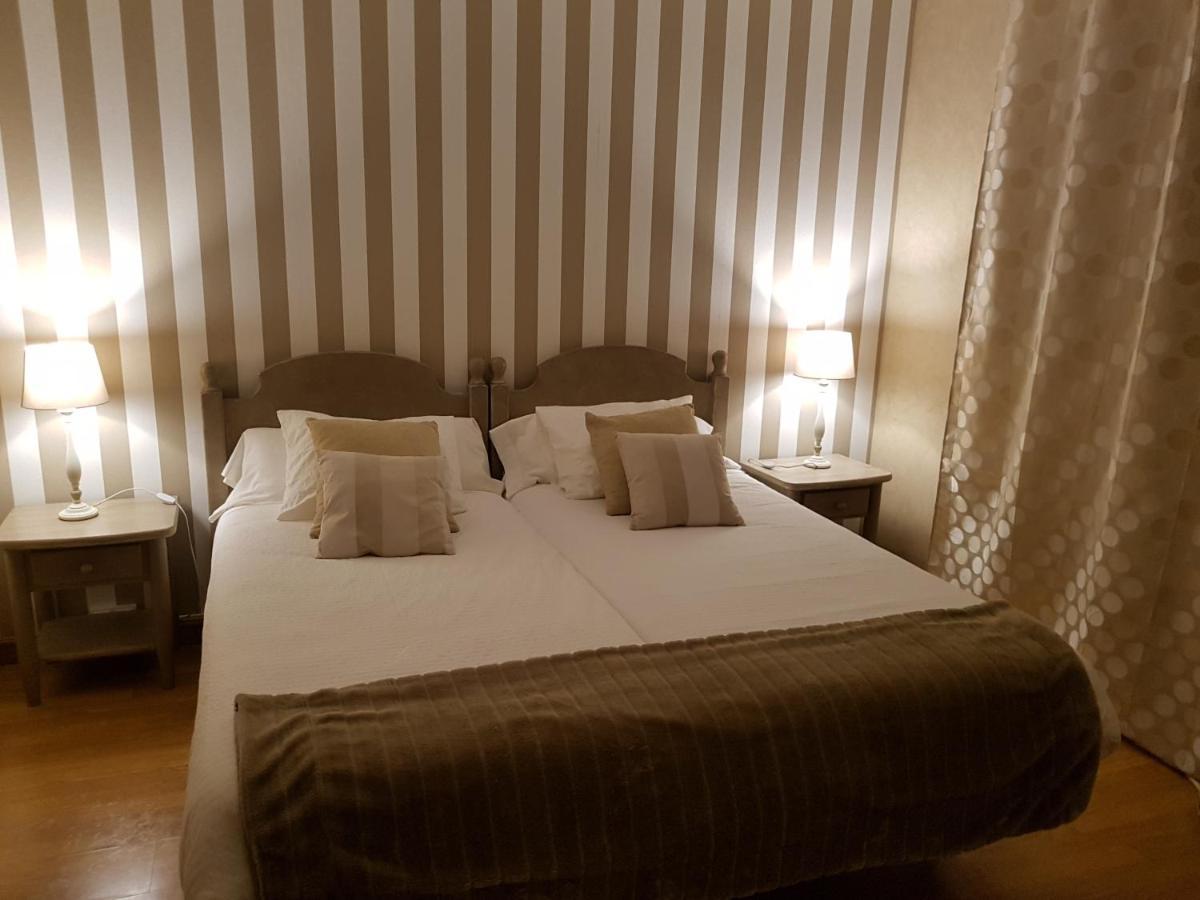 Hotel Camping ริวาเดเซญา ภายนอก รูปภาพ